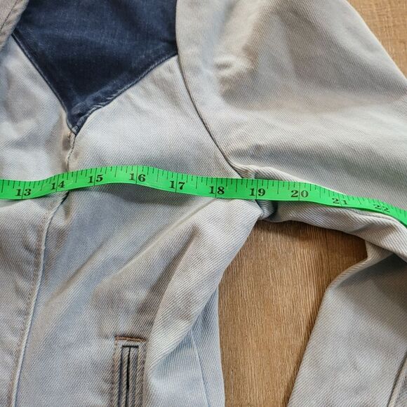 Guess Y2K  81 Denim Jacket Rare Find Size Large - Picture 8 of 10